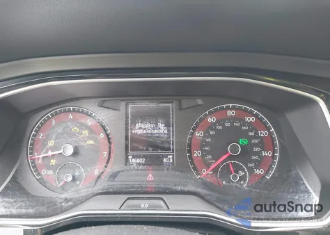 2019 Volkswagen Jetta 1.4T R-Line/1.4T S/1.4T Se из США, поврежденный, VIN 3VWC57BUXKM133904